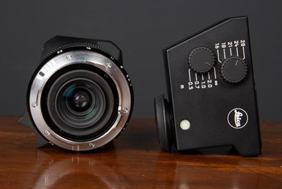 Lot 5 - A Leica Tri-Elmar-M 1:4/16-18-21 ASPH 4045348...