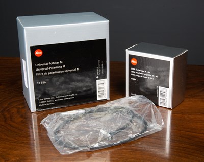 Lot 8 - A Leica Universal Polarizing M Filter serial...