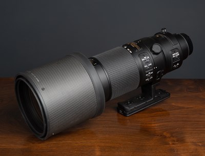 Lot 16 - A Nikon AF-S Nikkor 200-400mm 1:4GII ED VR N...