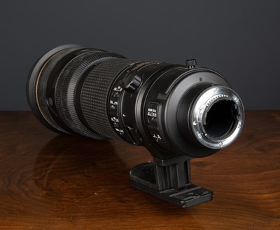 Lot 16 - A Nikon AF-S Nikkor 200-400mm 1:4GII ED VR N...