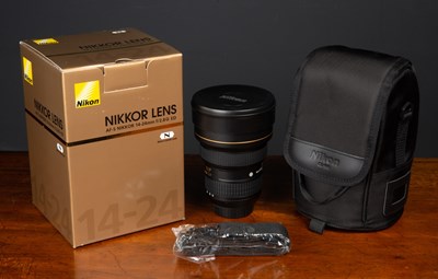 Lot 20 - A Nikon Nikkor AF-S 14-24mm f/2.8G ED N ultra...