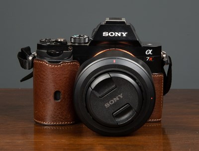 Lot 28 - A Sony Alpha 7R ILCE-7R camera number 3973184...