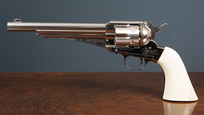 Lot 54 - A Crosman Sheridan 'Cowboy' .177 cal BB pistol,...