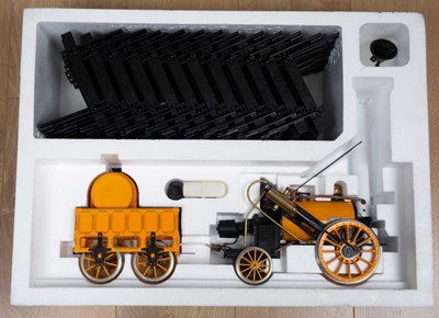 Lot 138 - A Hornby live steam Stephensons Rocket, Set G100