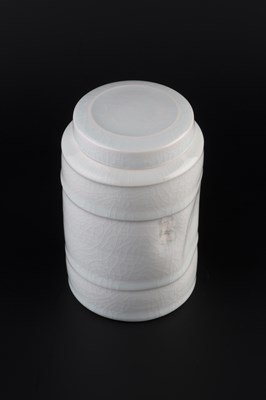 Lot 632 - Edmund De Waal (b.1964) Jar and cover...