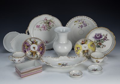 Lot 297 - Collection of Berlin and Continental porcelain...