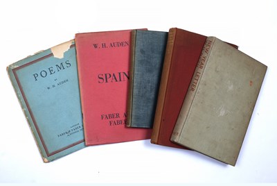 Lot 733 - Poetry: Five titles early editions viz:- Auden...