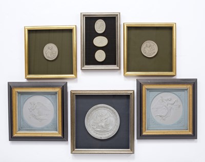 Lot 135 - A collection of six Grand Tour plaster...