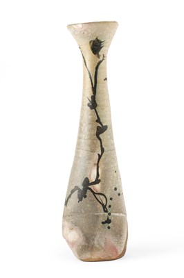 Lot 646 - Paul Soldner (1921-2011) Vase raku in blue and...