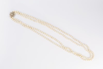 Lot 150 - A double strand cultured pearl necklace with...