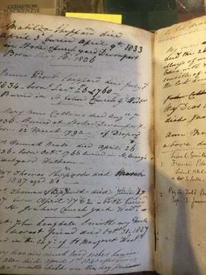 Lot 534 - A King James Bible. John Bill and Christopher...