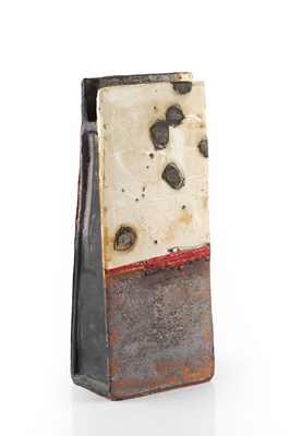 Lot 591 - Robin Welch (1936-2019) Large slab vessel...