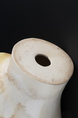 Lot 636 - Glenys Barton (b.1944) Head, 1980 porcelain,...