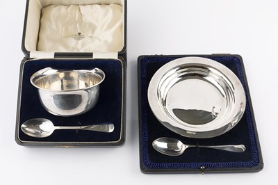 Lot 418 - A silver dish, of plain form with flattened...