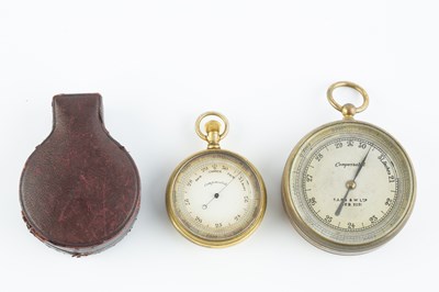 Lot 194 - A gilt brass pocket barometer/altimeter with...