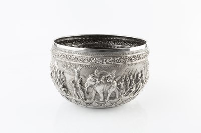 Lot 425 - A late 19th/early 20th century Burmese silver...