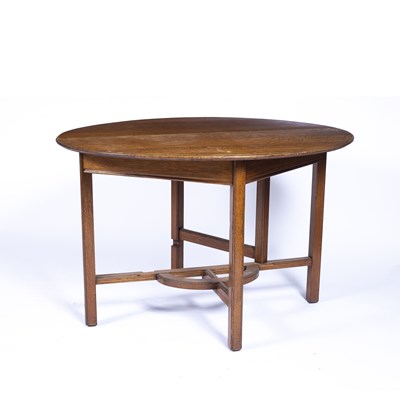 Lot 117 - In the manner of Heals Oak drop leaf table...