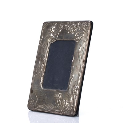 Lot 496 - Art Nouveau style silver photo frame with...