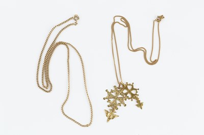 Lot 92 - A small collection of jewellery, comprising...