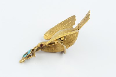 Lot 50 - A Victorian gem set bird brooch,...