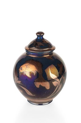 Lot 605 - Jonathan Chiswell Jones (b.1944) Lidded jar...