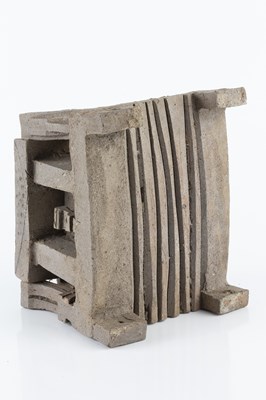 Lot 654 - Ian Godfrey (1942-1992) Altar stoneware 16cm...