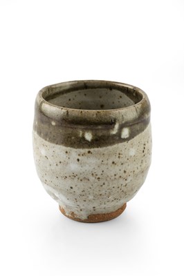 Lot 527 - Kenneth Quick (1931-1963) Tea bowl oatmeal...