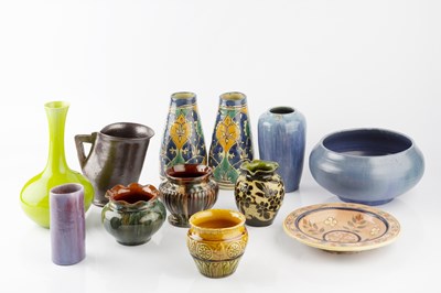 Lot 691 - A group of Decorative Art Pottery pieces to...