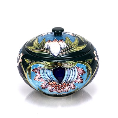 Lot 351 - Shirley Hayes for Moorcroft Pottery 'Saadian'...