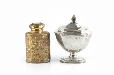 Lot 416 - A George V silver tea caddy, of chamfered urn...