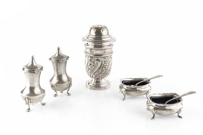 Lot 501 - An Edwardian silver sugar castor, embossed...