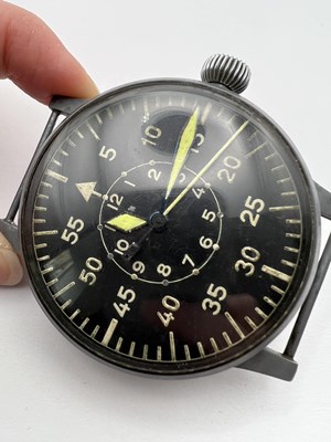 Lot 209 - A German Luftwaffe navigator's oversized watch...
