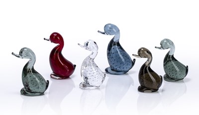 Lot 394 - Collection of Whitefriars 'Dilly' ducks glass,...