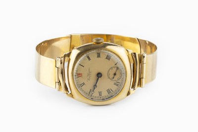 Lot 197 - A 9ct gold bracelet watch, the circular...