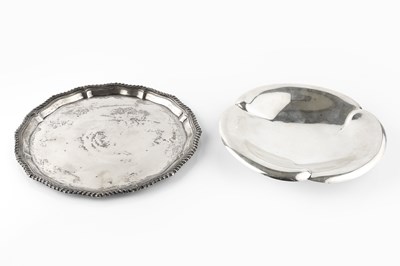 Lot 562 - A George V silver small salver, with shaped...