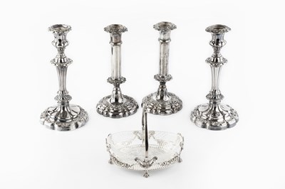 Lot 565 - A quantity of silver plated items, to include...