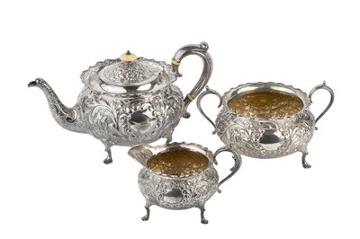 Lot 386 - An Edwardian silver three piece tea service,...