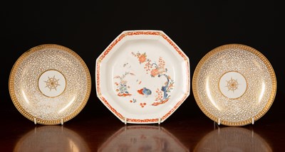 Lot 136 - An 18th century Bow porcelain Kakiemon...