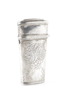 Lot 327 - An early 19th century silver etui, of tapered...