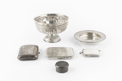 Lot 588 - A late 19th century Continental silver bowl,...