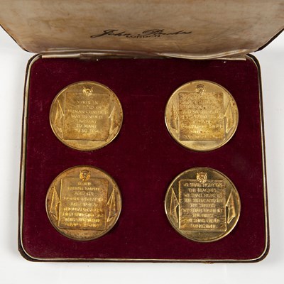 Lot 423 - John Pinches (Medallists) Ltd of London cased...