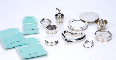 Lot 484 - Tiffany & Co collection of silver ware...