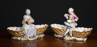 Lot 386 - A pair of Meissen porcelain sweetmeat dishes,...