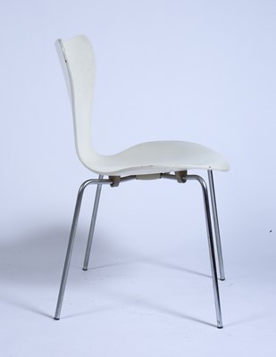 Lot 106 - Arne Jacobsen (1902-1971) for Fritz Hansen...