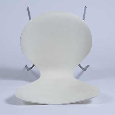 Lot 106 - Arne Jacobsen (1902-1971) for Fritz Hansen...