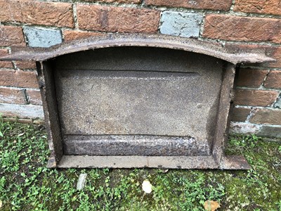 Lot 800 - A 19th century cast iron bread oven door and...