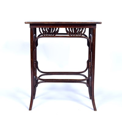 Lot 33 - In the manner of Thonet bentwood table,...