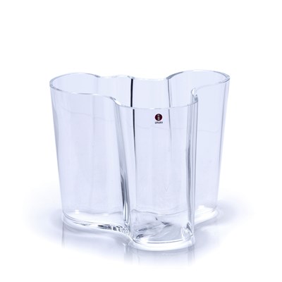 Lot 423 - Alvar Aalto (1898-1976) for Iittala 'Savoy'...