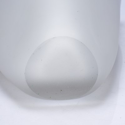 Lot 426 - Adam Aaronson (Contemporary) tall studio glass...