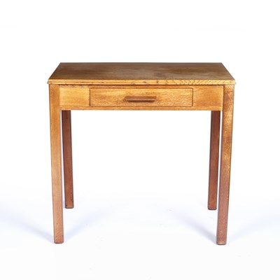 Lot 88 - Gordon Russell Ltd oak side table, the drawer...